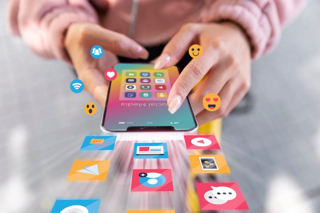 concepto-de-marketing-en-redes-sociales-para-marketing-con-aplicaciones(1)